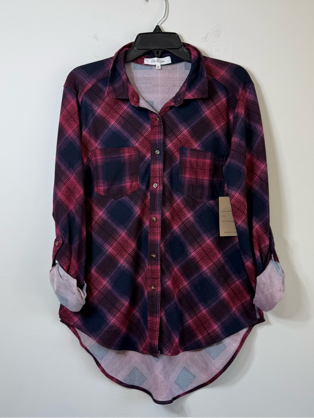 NWT Eden & Olivia Berry & Navy Plaid Button Down Tunic Shirt Roll Tab L